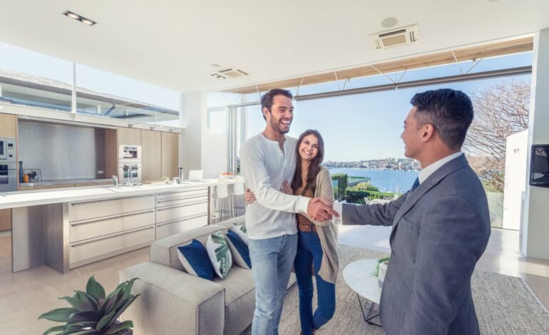 Vancouver Airbnb Co-Hosting: Secrets to Becoming a Superhost